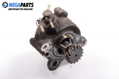 Vacuum pump for Mitsubishi Pajero III 3.2 Di-D, 160 hp automatic, 2003